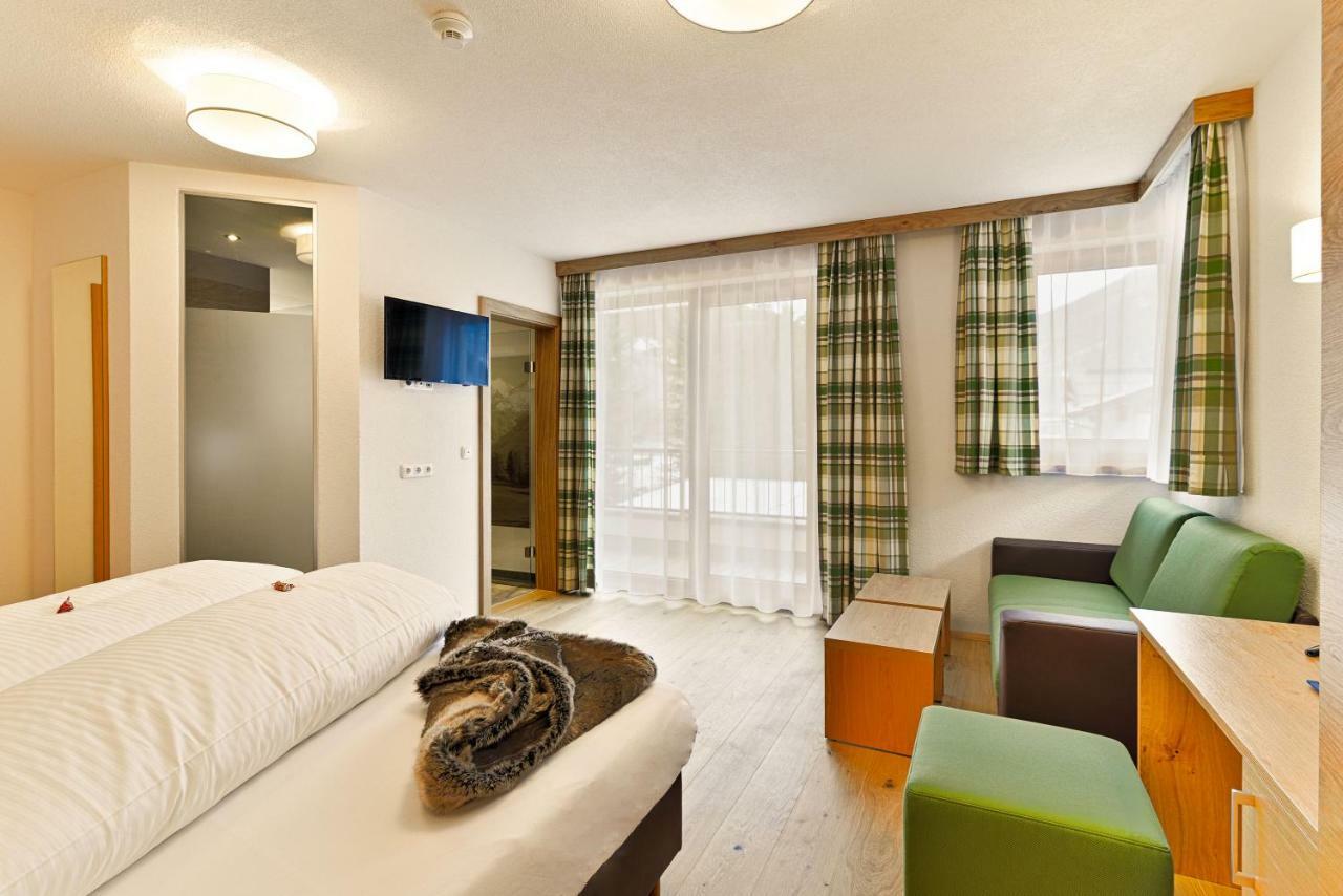 Hotel Enzian Paznaun See Luaran gambar
