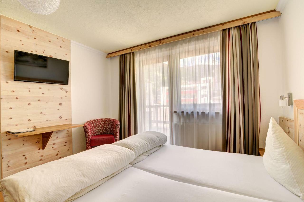 Hotel Enzian Paznaun See Luaran gambar