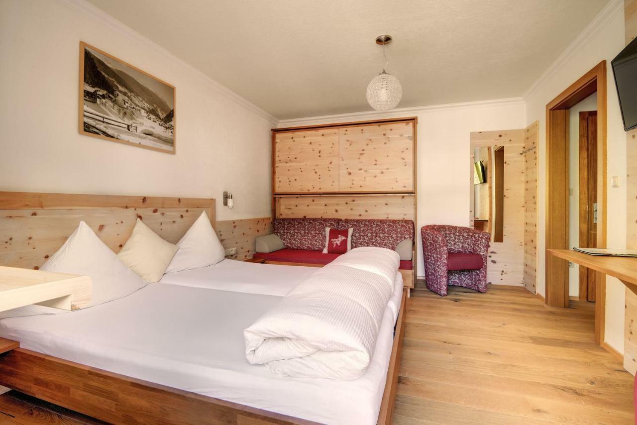 Hotel Enzian Paznaun See Luaran gambar
